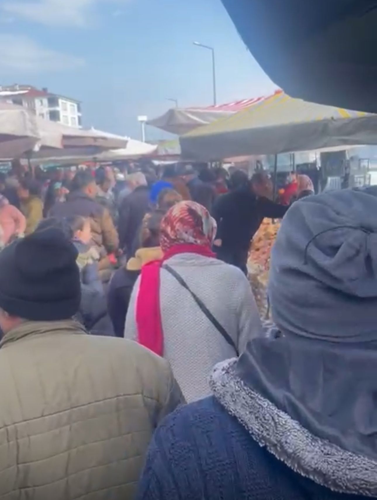 Ünye Çarşamba Pazarı’nda Ramazan Bereketi! UNYE RAMAZAN BEREETI
