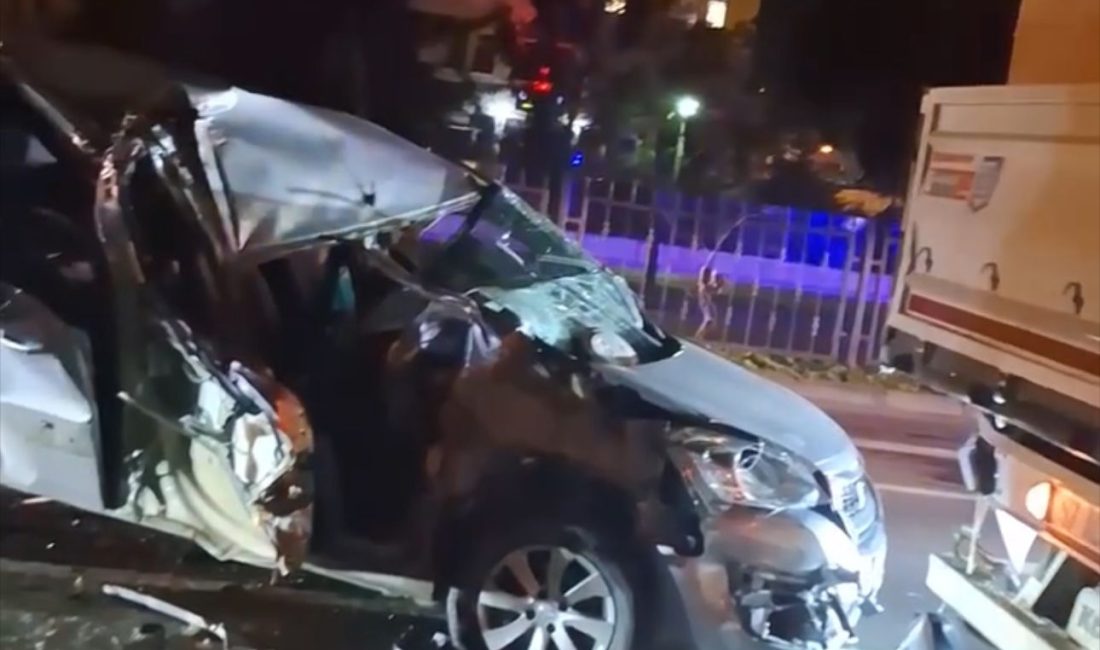 Ordu İl Emniyet Müdürlüğü Yakınlarında Feci Kaza: 1'i Ağır, 4