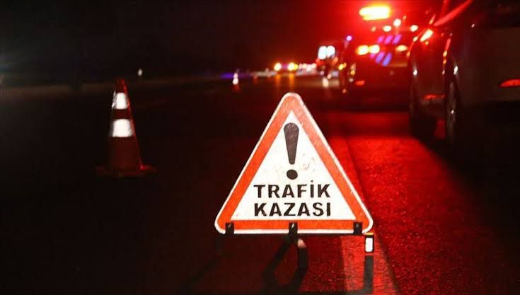 ÜNYE'DE TRAFİK KAZASI: 1 YARALI WhatsApp Image 2025 02 11 at 13.33.13