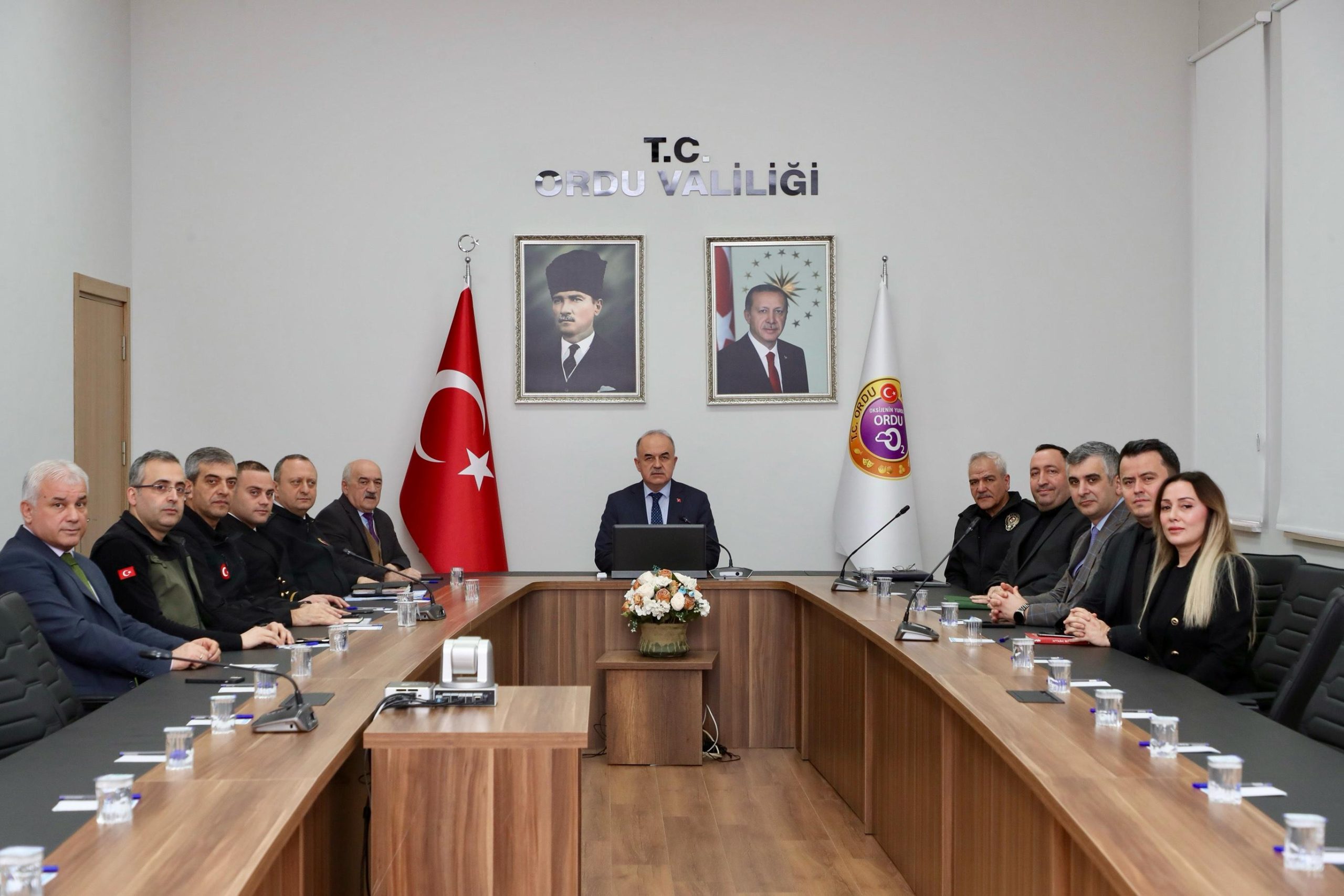 Acil Çağrı Hizmetleri İl Koordinasyon Toplantısı Yapıldı acil ordu vali scaled