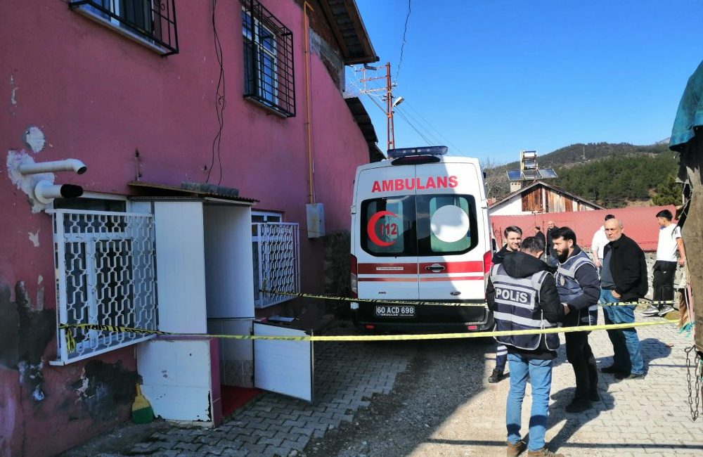Niksar ilçesinde yaşanan olayda bir kişi hayatını kaybetti.