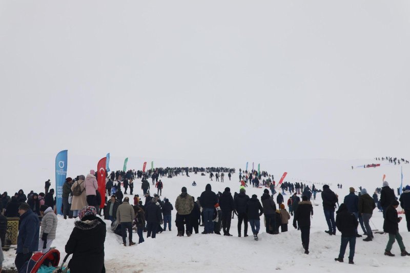 menderesleri ile unlu persembe yaylasi nda kar eglenceye donustu 5869