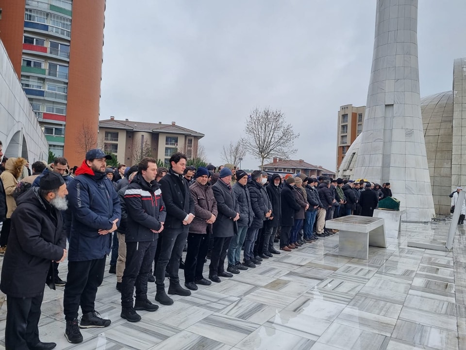 GENÇ ÖĞRETMEN EMİRHAN TEMİZ SON YOLCULUĞUNA UĞURLANDI mesudiye cenaze