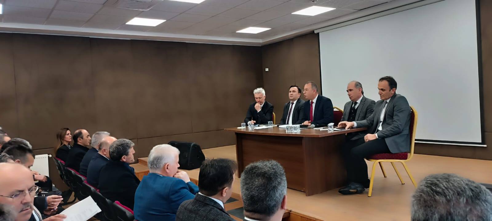 Ünye'de İlçe Müdürler Kurulu Toplantısı Gerçekleştirildi murtaza alan1