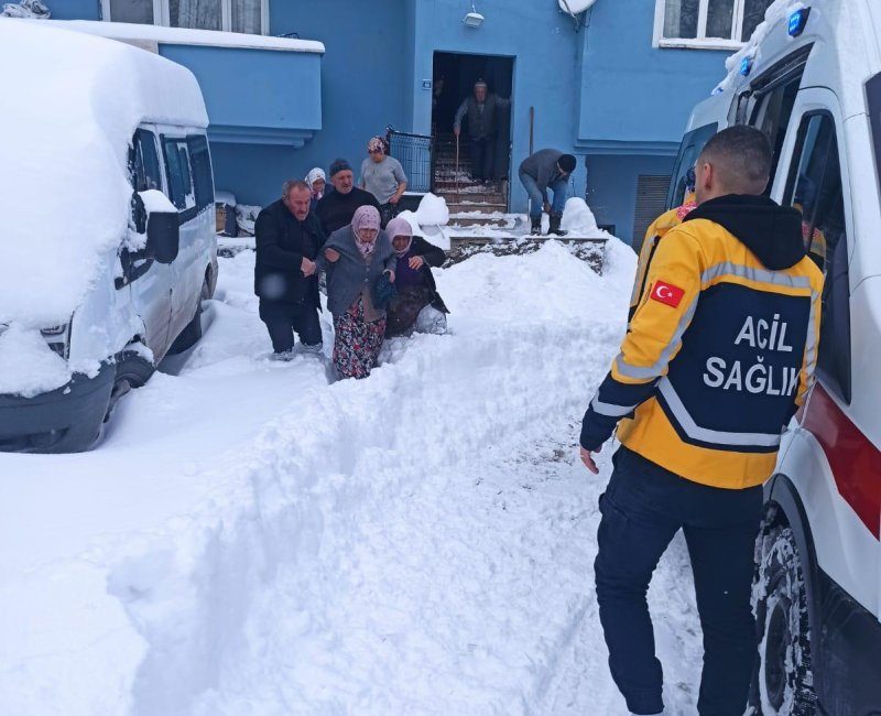 ORDU’DA KAR KALINLIĞI 60 CM’YE ULAŞTI