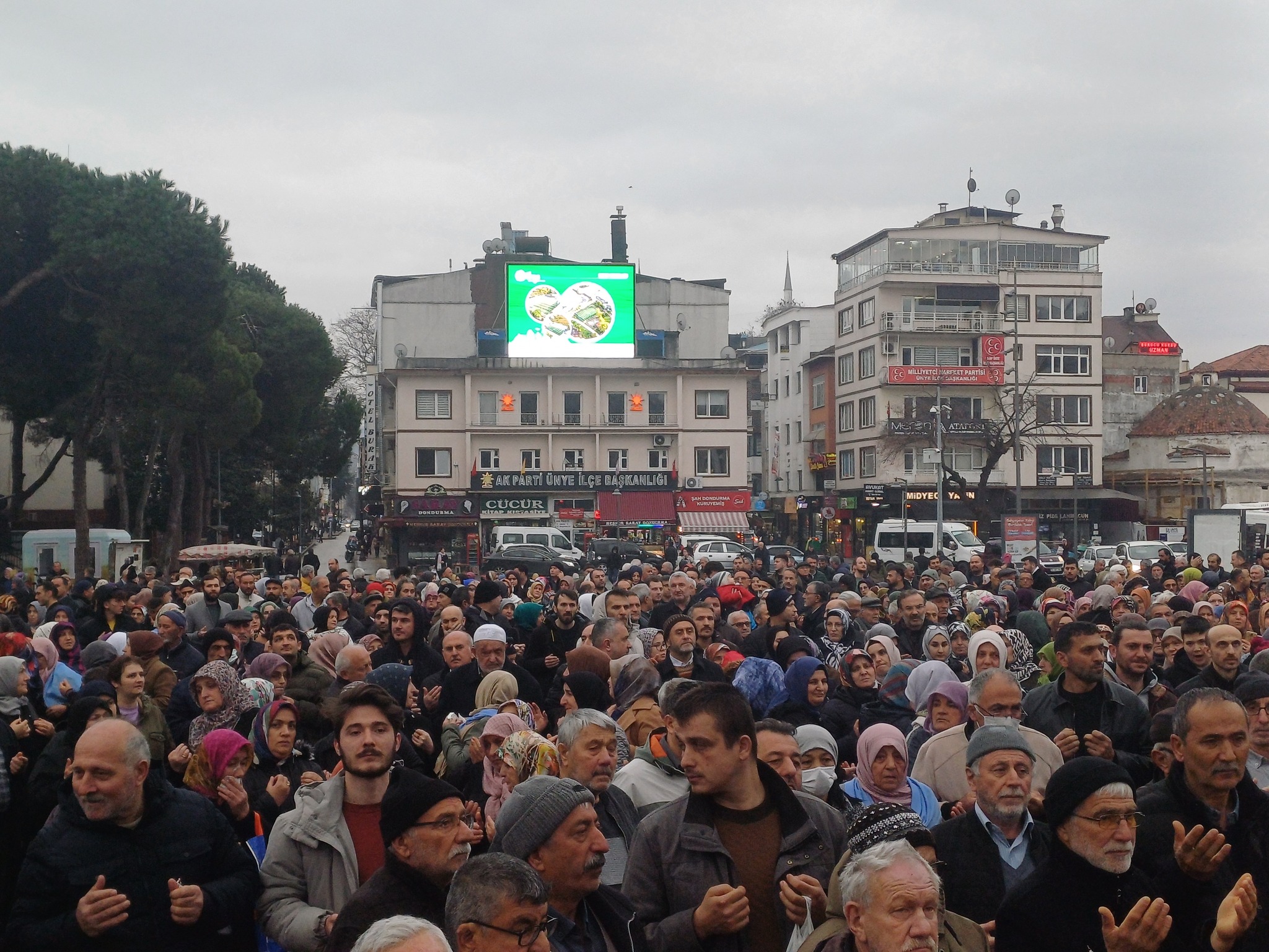 Ünye’den 189 Kişilik Umreci Kafilesi Kutsal Topraklara Uğurlandı unye umre7