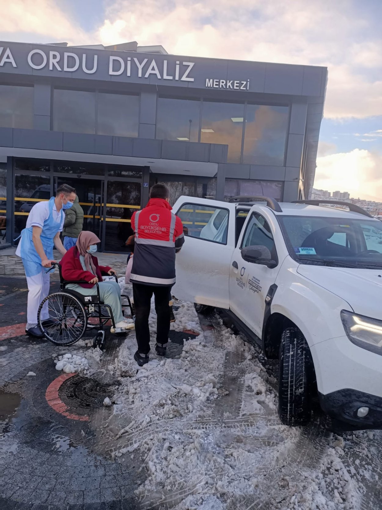 ZORDA KALANIN YANINDA OLAN BELEDİYE zorda kalanin yaninda olan belediye 6233