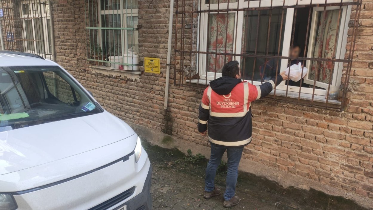 1 kazanda pisiyor 2 bin sofraya as oluyor 1555