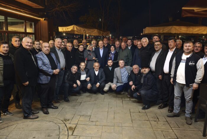 Ünye Belediye Başkanı Hüseyin Tavlı Ünye Muhtarlar Derneği tarafından düzenlenen