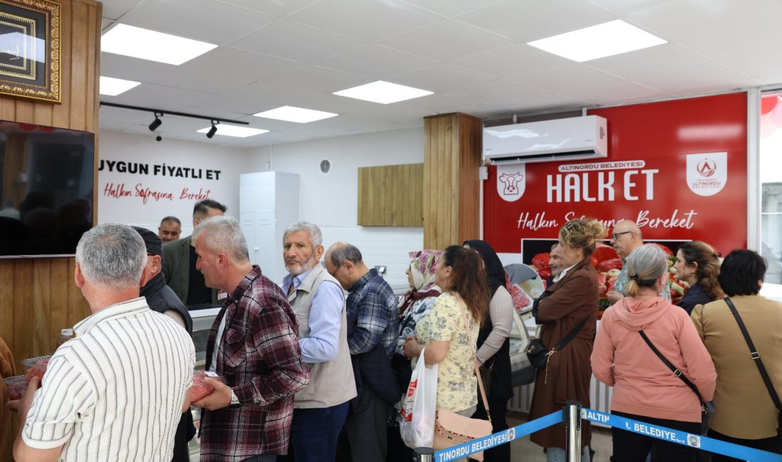 HALK ET’TE 1 HAFTADA 5 TON ET VATANDAŞLARLA BULUŞTURULDU
