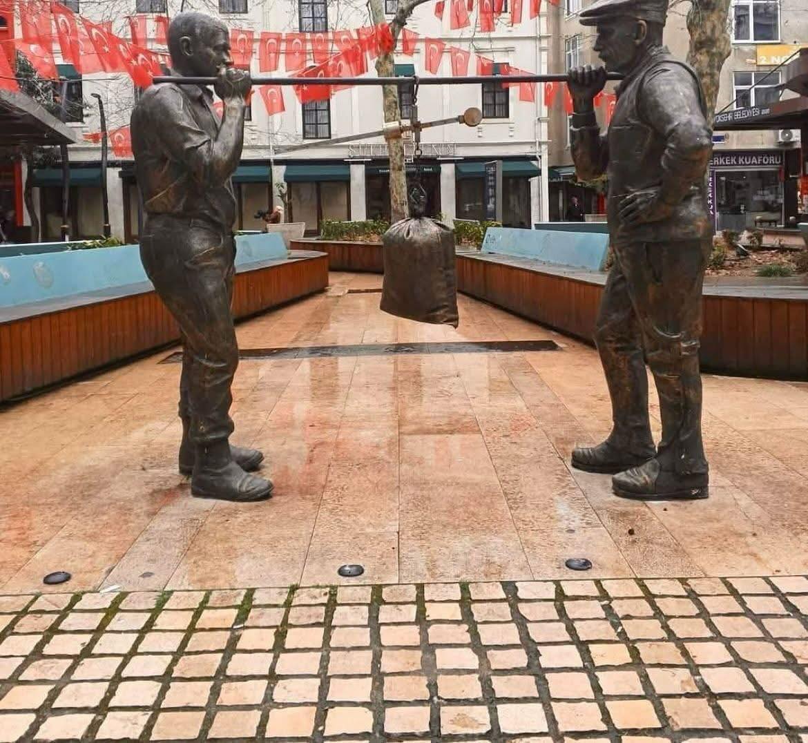 altinordu kaybolan cuval heykeli