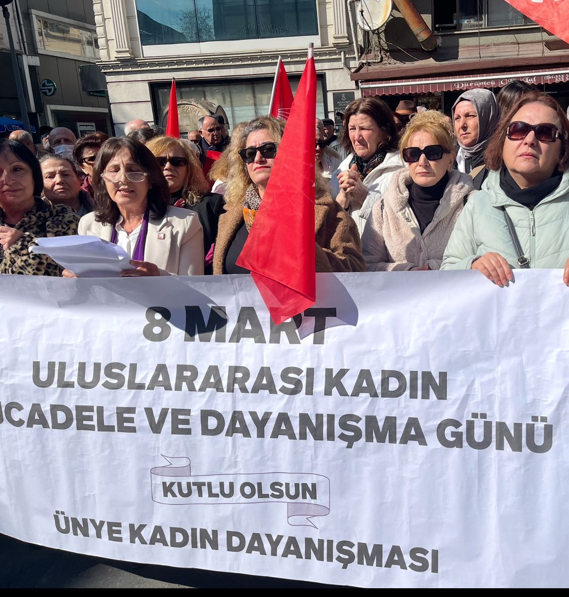 CHP Ünye Kadın Kolları’ndan 8 Mart Basın Açıklaması ayse maral