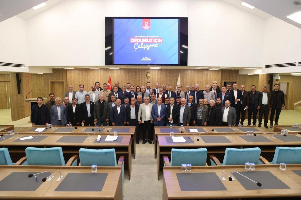 Başkan Güler, Perşembe Heyetini Ağırladı baskan guler persembe heyetini agirladi 7603