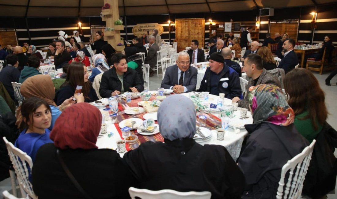 BAŞKAN GÜLER, TOPLUMUN HER KESİMİ İLE BİR ARAYA GELMEYE DEVAM