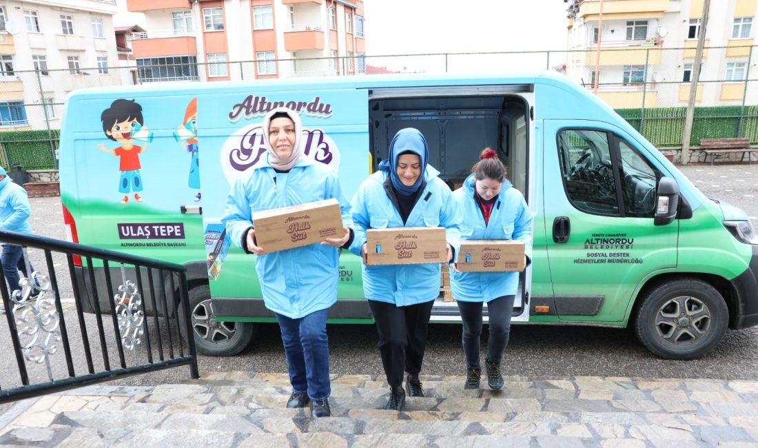 ALTINORDU HALK SÜT’LE ÇOCUKLARIN GELİŞİMİNE DESTEK 