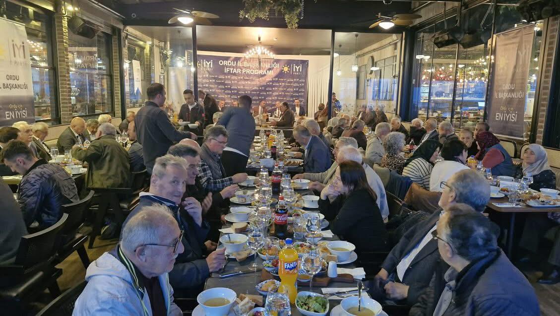 iyi parti ordu.jpg3