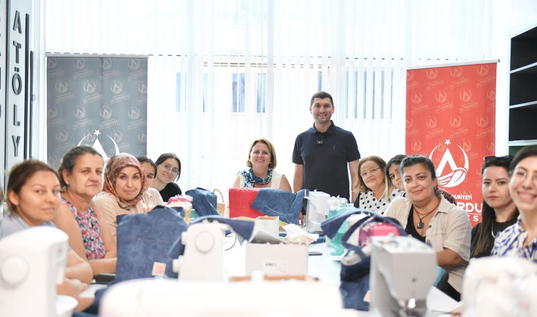 Altınordu Belediyesi kadınların geleceğine yön veriyor
