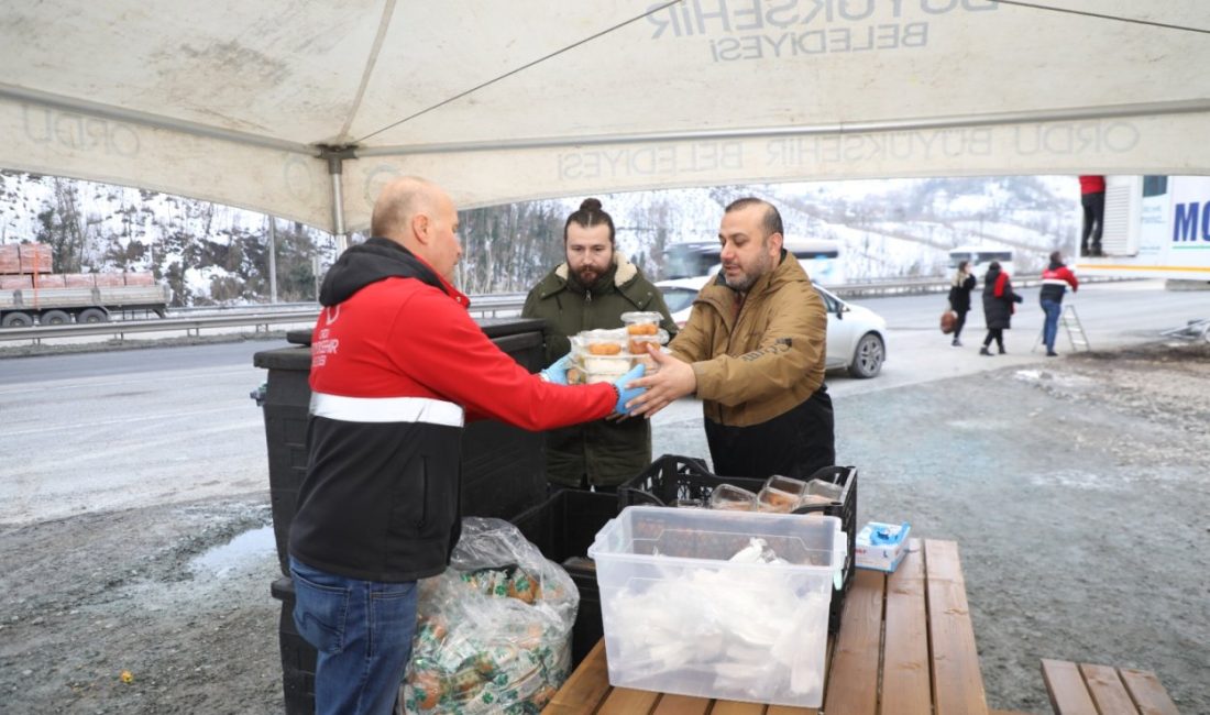 HEM SÜRÜCÜLER HEM VATANDAŞLAR UYGULAMADAN MEMNUN