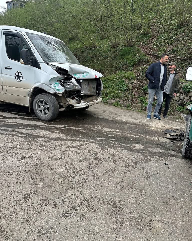 Okul Servisi Kazası: 2 Yaralı kumru trafik kazasi.jpg2