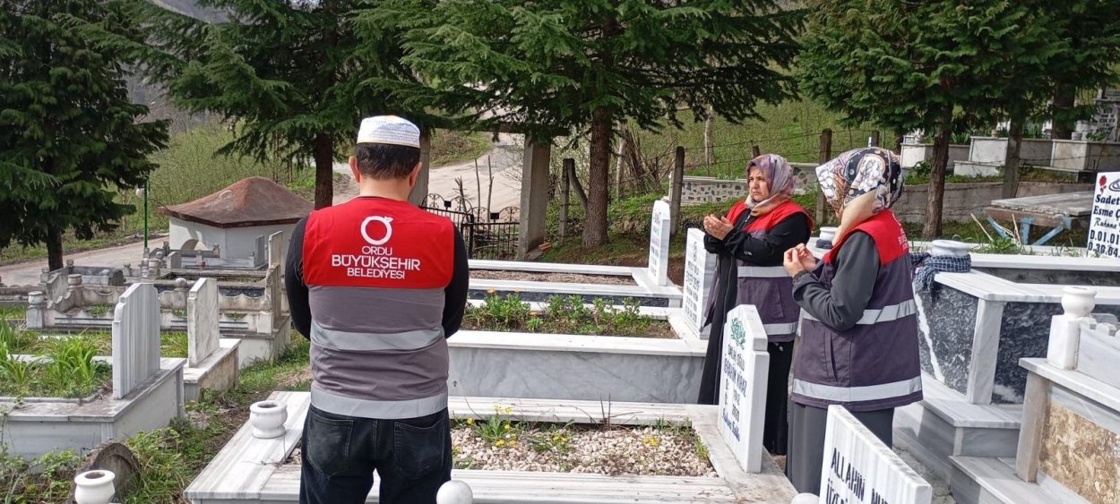 mezarliklar duasiz kalmiyor 5094