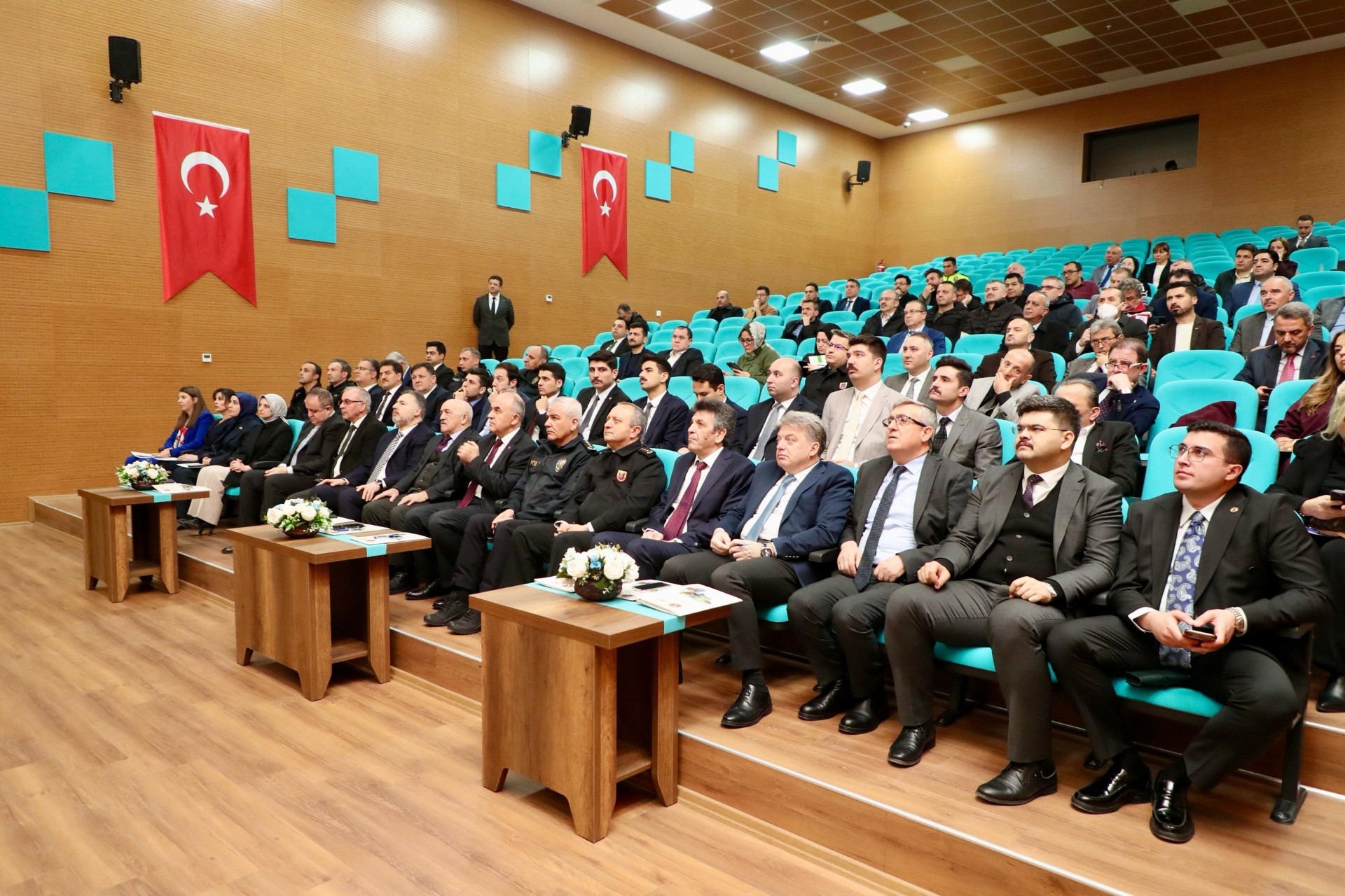 milli emlak bilgilendirmede bulundu