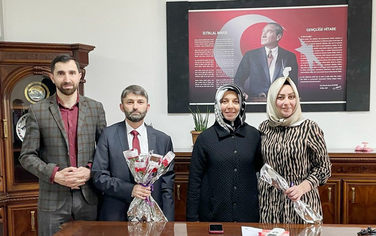 muftulukten dunya kadinlar gunu ziyeretleri.jpg1