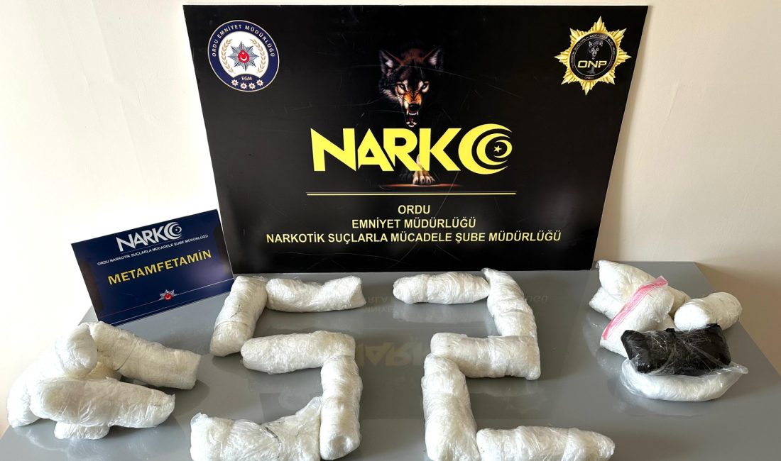  9 Kilo Metamfetamin Ele Geçirildi