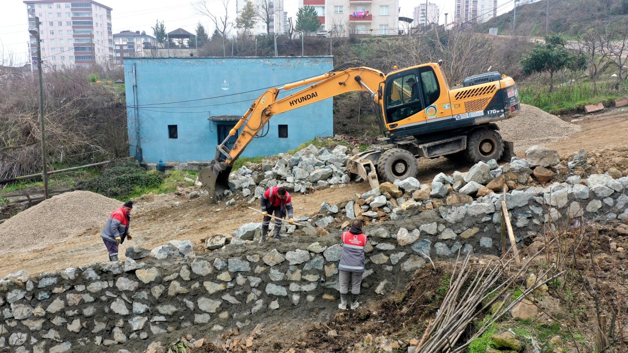 ordu da duvarlar nakis gibi oruluyor 1644