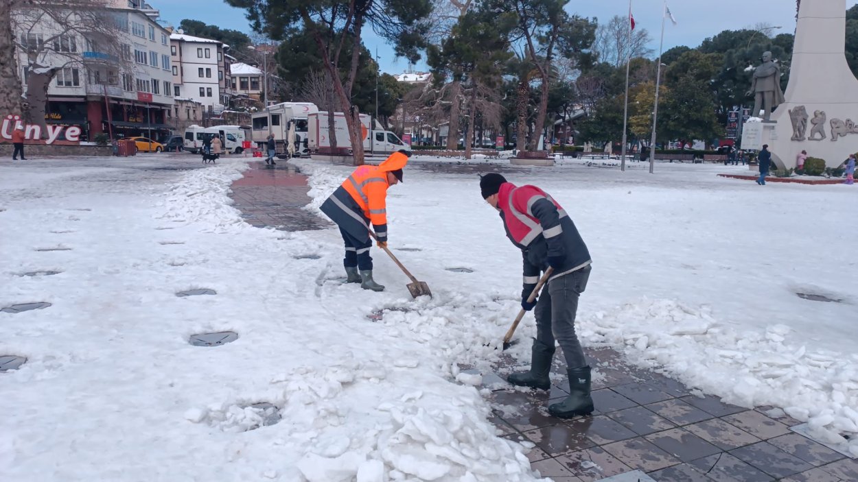 ordu da kar bitti buyuksehir in calismasi bitmedi 3091