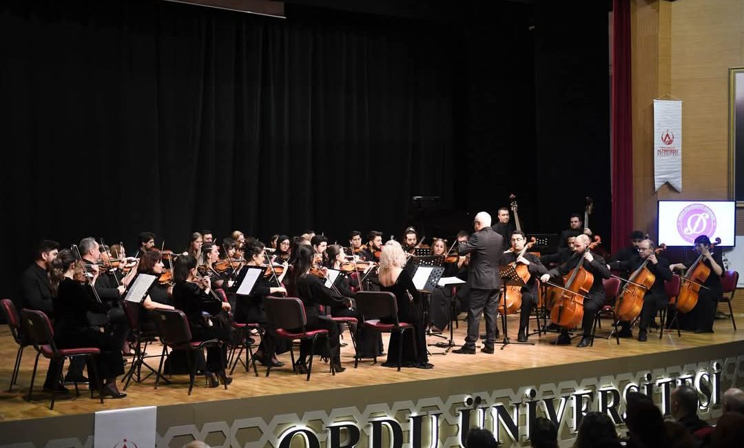 Altınordu Belediyesi’nin desteğiyle Ordu Filarmoni Orkestrası, ilk kez Ordulu sanatseverlerle