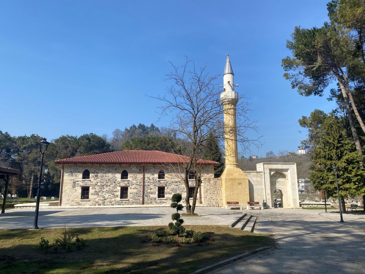 Tarihi Camide Açılış Heycanı tarihi camide acilis heyecani 9050