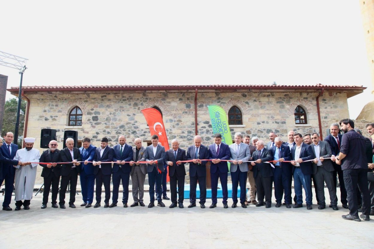 tarihi eskipazar camii ibadete acildi 4799