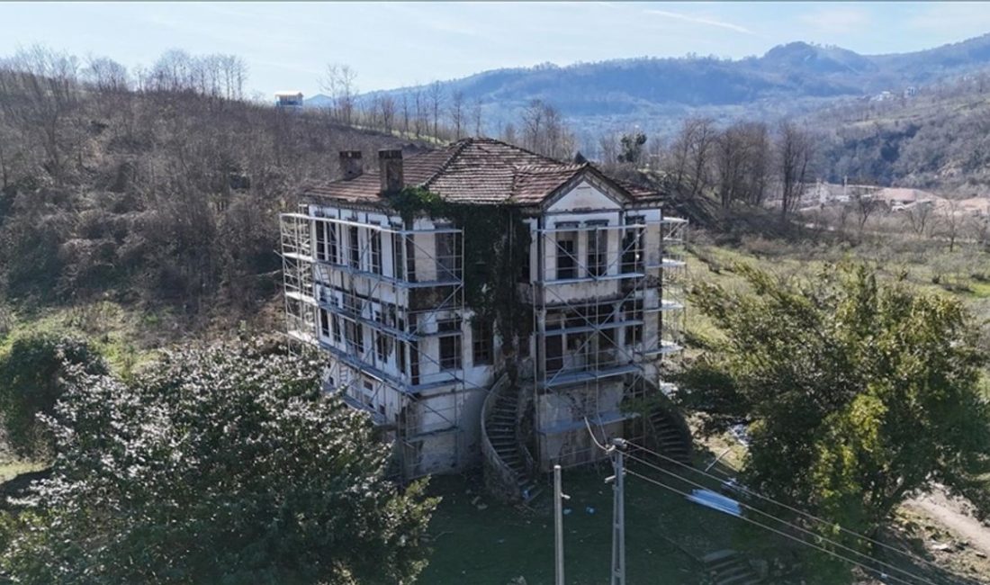 Ordu Büyükşehir Belediyesi, Çamaş ilçesinde bulunan tarihi Cevat Bey Konağı’nın