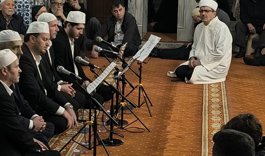 Ramazan ayının 27. gecesi, Kur’an-ı Kerim’in indirildiği mübarek Kadir Gecesi,