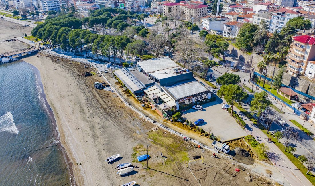 Ünye Belediyesi, İskele yanında bulunan tarihi yürüyüş yolunu yeniden inşa