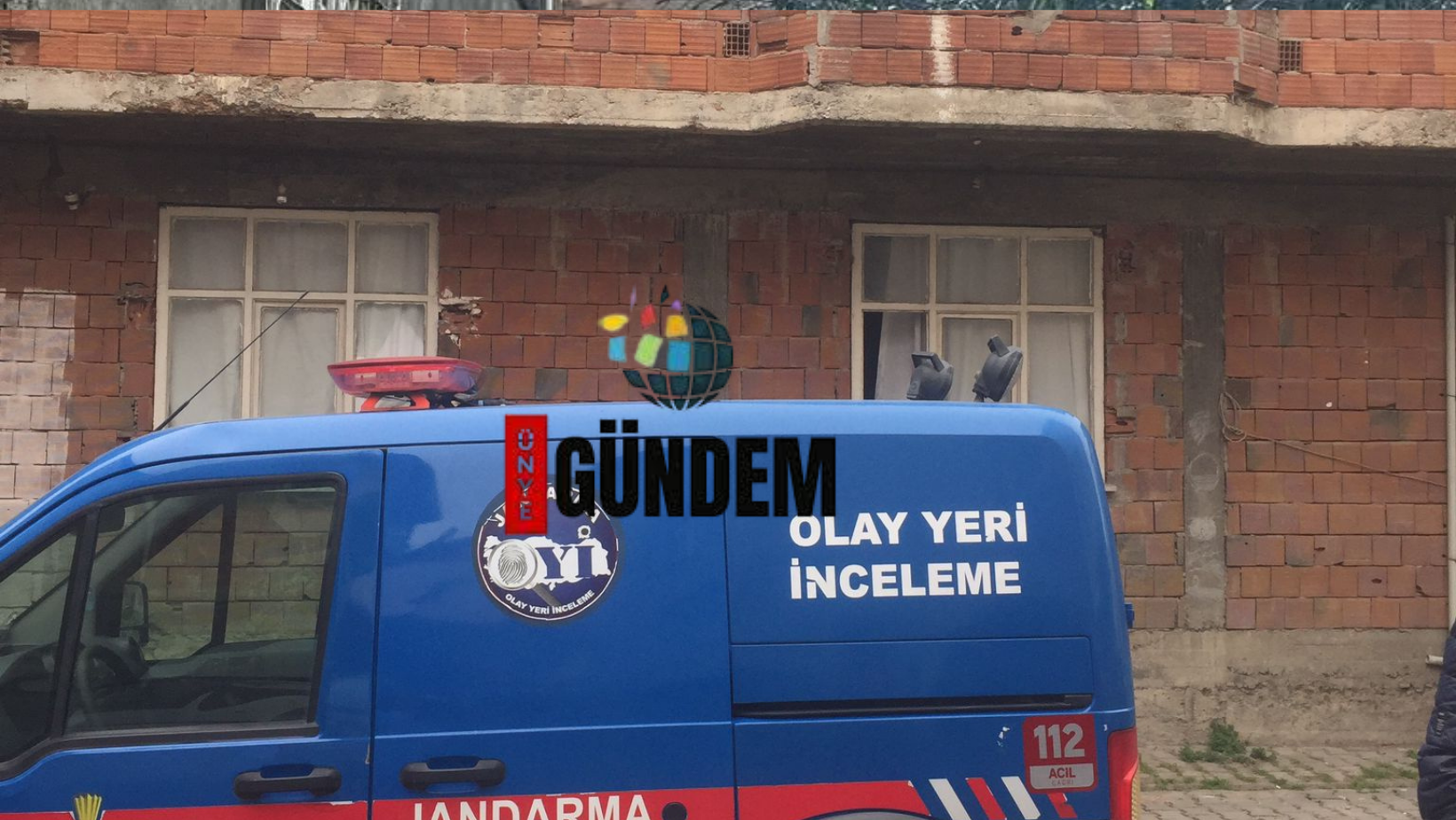 Ünye’de Yaşlı Adam Evinde Ölü Bulundu Kirmizi Renk Temali ay yildizli Facebook Kapagi
