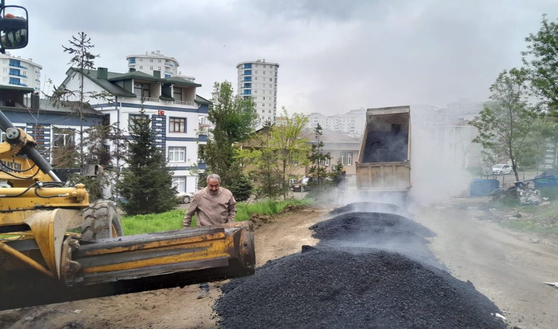 BAŞKAN TEPE: YOL KALİTEMİZİ HER GEÇEN GÜN YUKARI TAŞIYORUZ