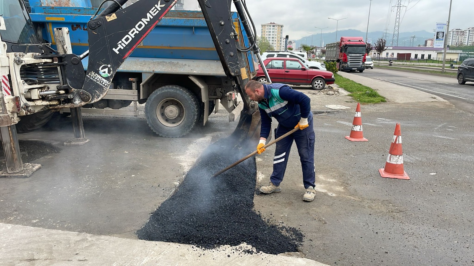 altinordu belediyesi.jpg yol calismasi.jpg2