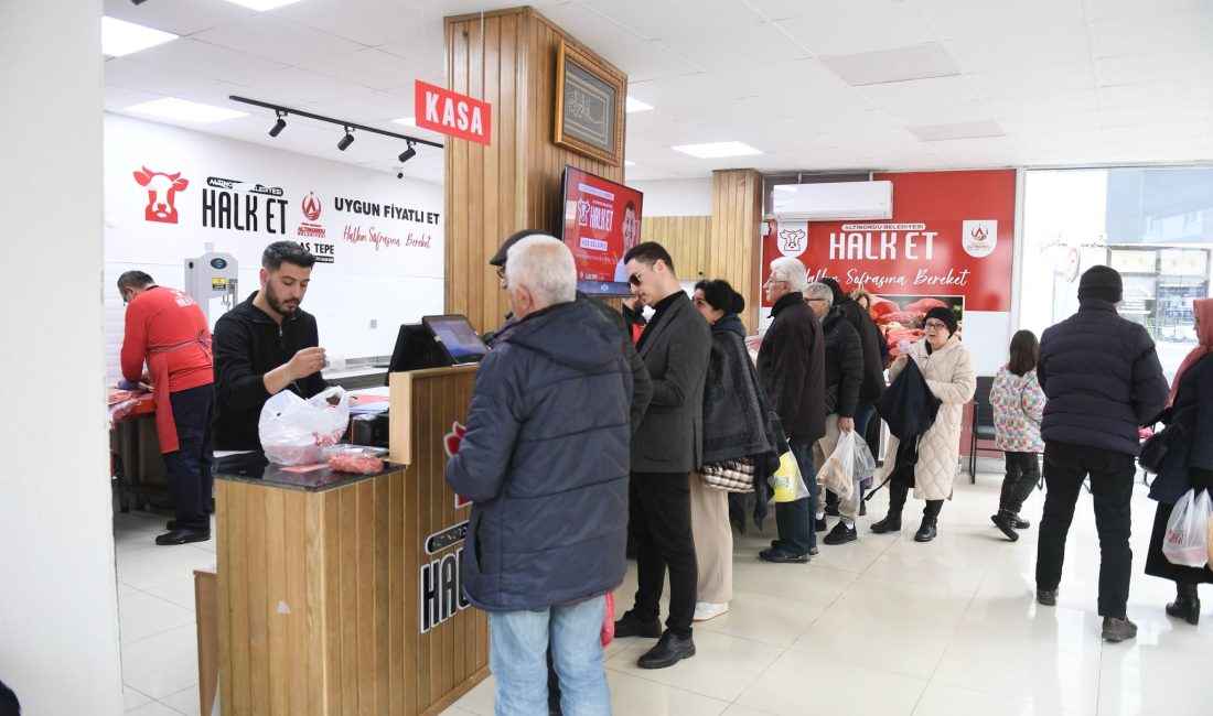 Altınordu Halk Et Satış Noktası vatandaşın yoğun ilgisiyle rekor kırıyor