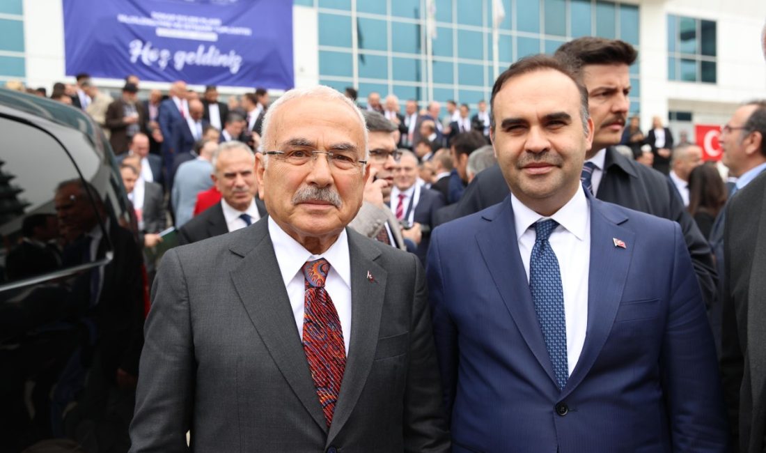 BAŞKAN GÜLER’İN FINDIK ALANINDA GÖSTERDİĞİ BAŞARILI VE ÖZVERİLİ ÇALIŞMALAR MEYVESİNİ