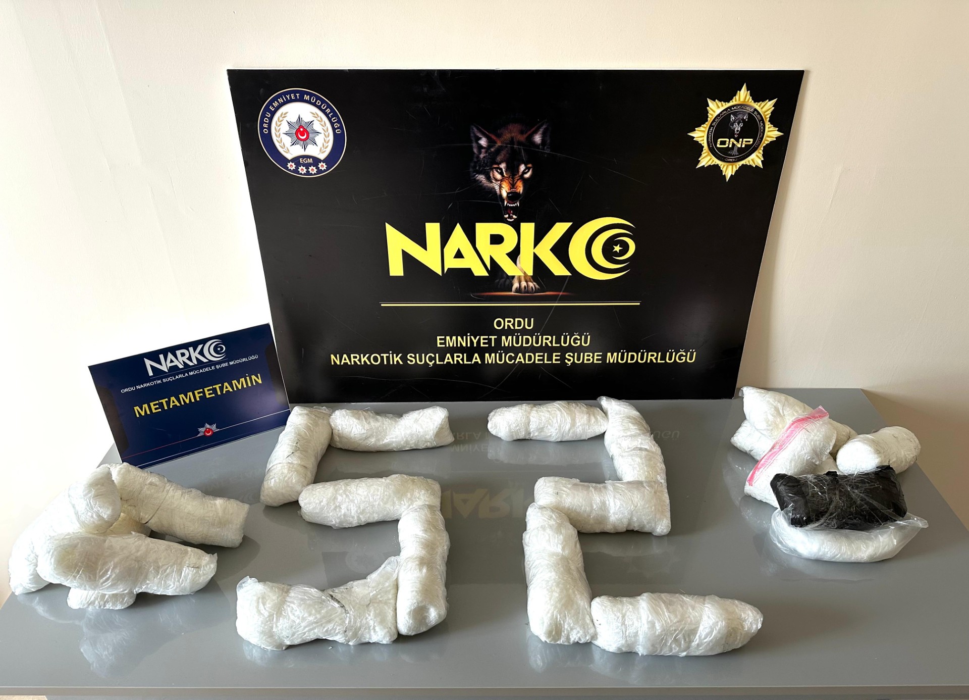 Uyuşturucu Tacirlerine Geçit Yok ordu narkotik operasyonu