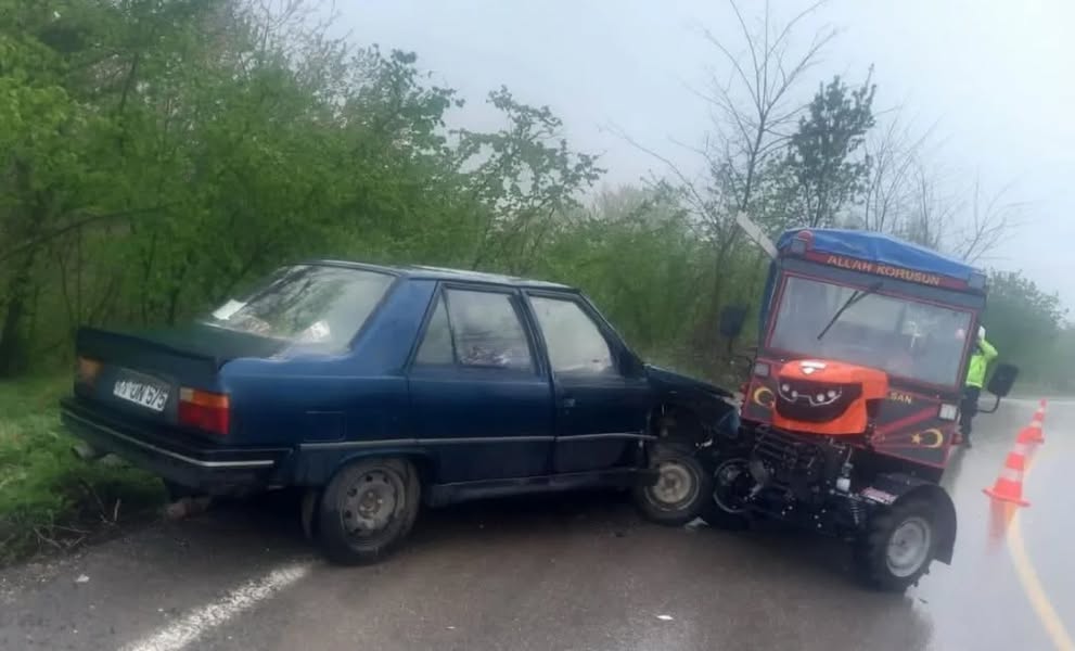 Ordu Kumru’da Otomobil ile Patpat Çarpıştı!