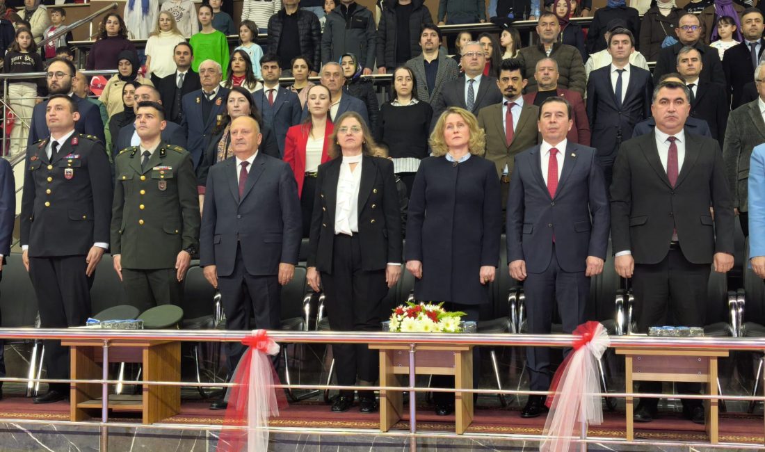 Egemenliğin ve Çocukların Bayramı İlk Günkü Heyecanla Kutlandı