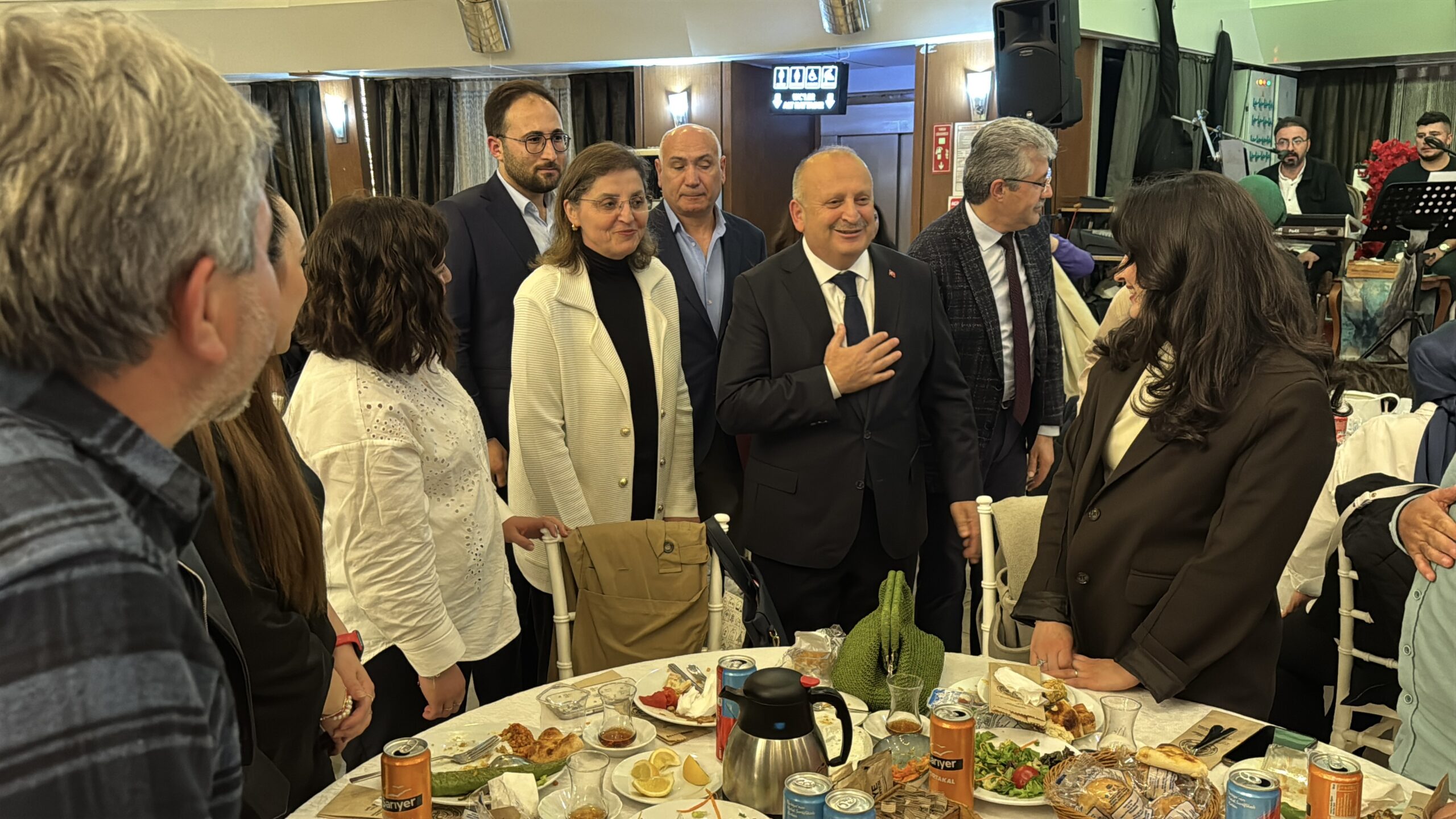 BASKAN TAVLI HEMSIRELERL BULUSTU 16 scaled 1