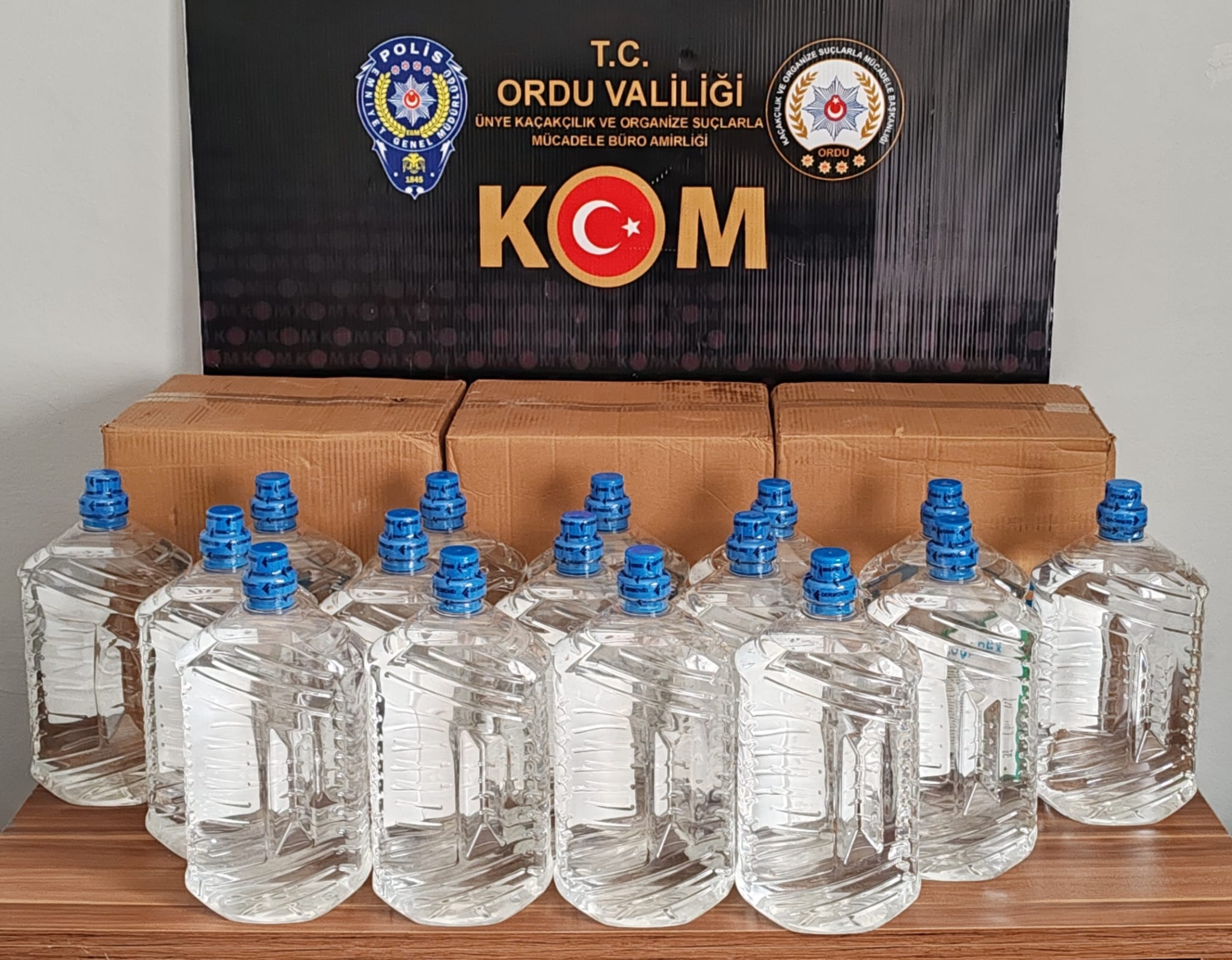 KOM 1