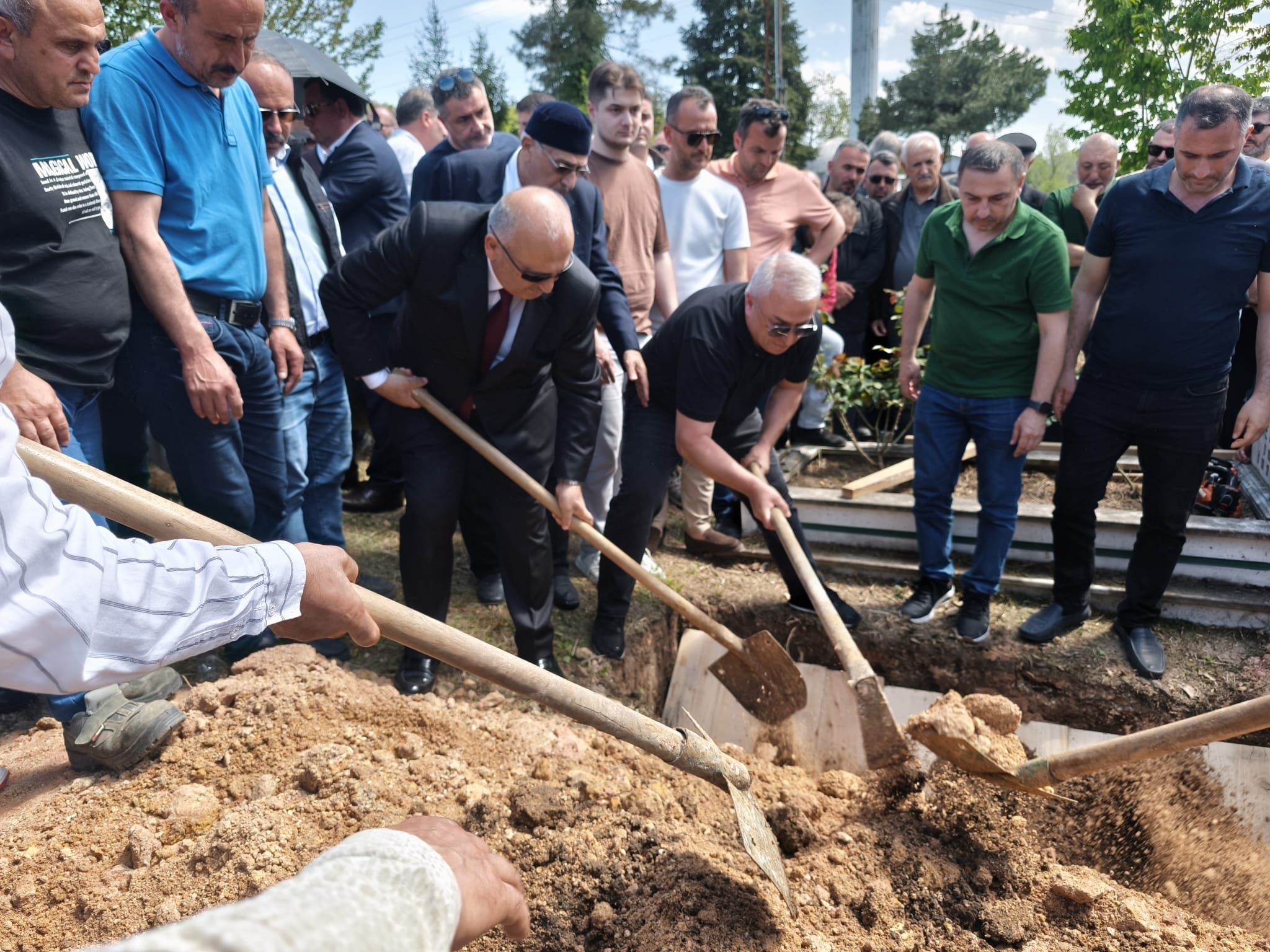ORKUN MUDUR DUALARLA SON YOLCULUGUNA UGURLANDI 7