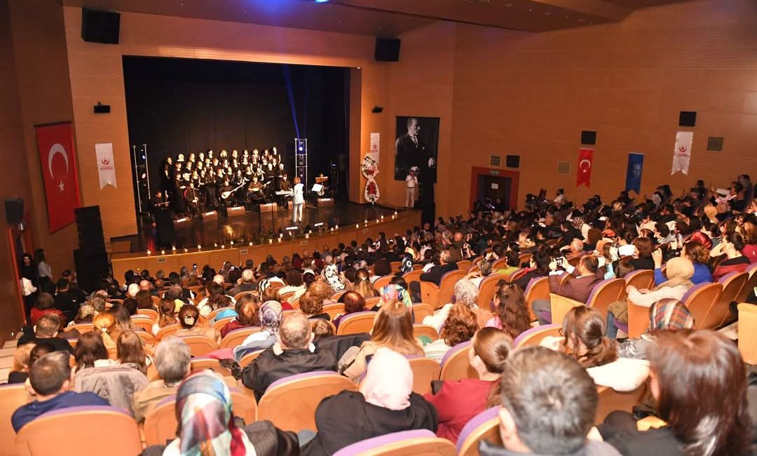 Altınordu Belediyesi Türk Halk Müziği Kadın Korosu, Anneler Günü’ne özel