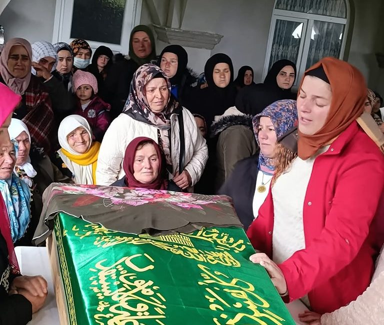 Ordu’nun Çaybaşı ilçesine bağlı İlküvez Mahallesi’nde 11 Mayıs Pazar akşamı