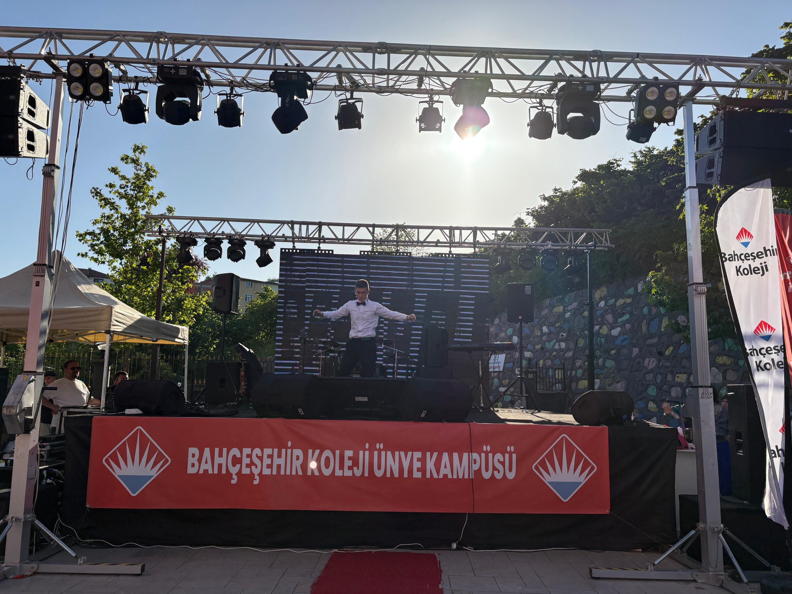 bahcesehir koleji unye scaled