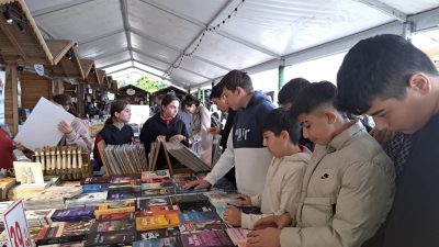 Kitap Fuarı, 4 Mayıs’a kadar saat 10.00 ile 22.00 arasında